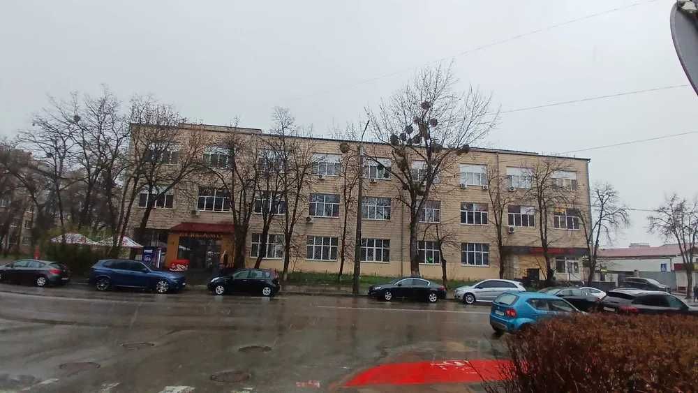 Оренда комерційного приміщення від 300 до 3000 м² | Ідеально під бізнес | Зручна локація | метро Нивки