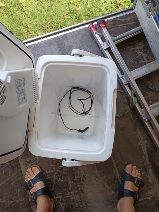 Sprzedam  lodówki 12 V