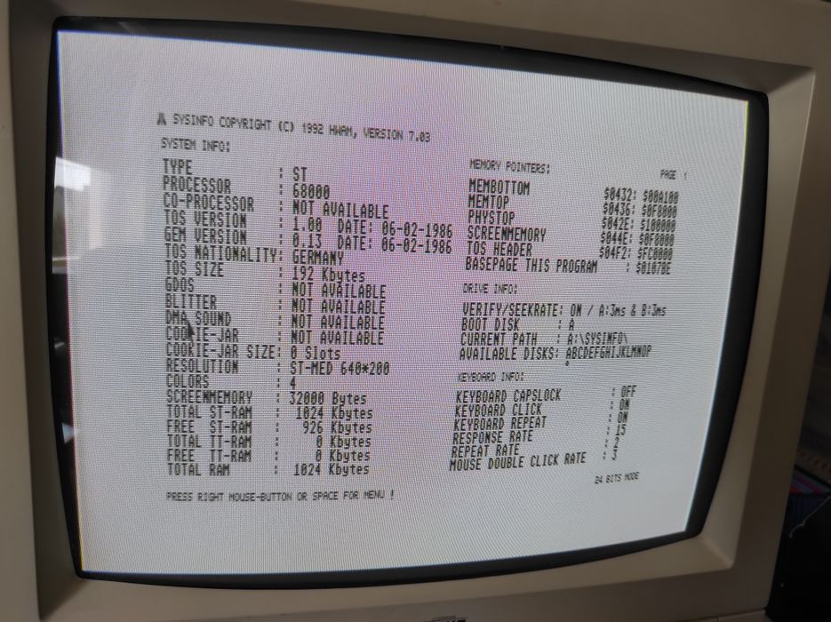 Atari 1040STF   1MB