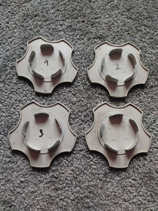 Dekielki alufelgi Fondmetal Opel Omega Chrysler Sebring komplet
