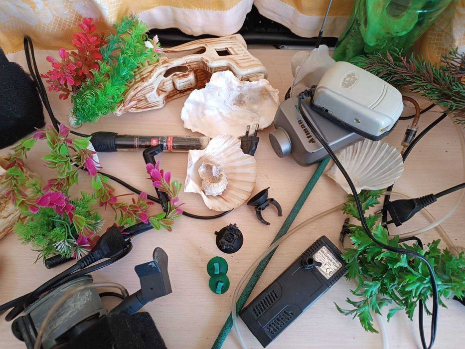 Продаётся аквариум