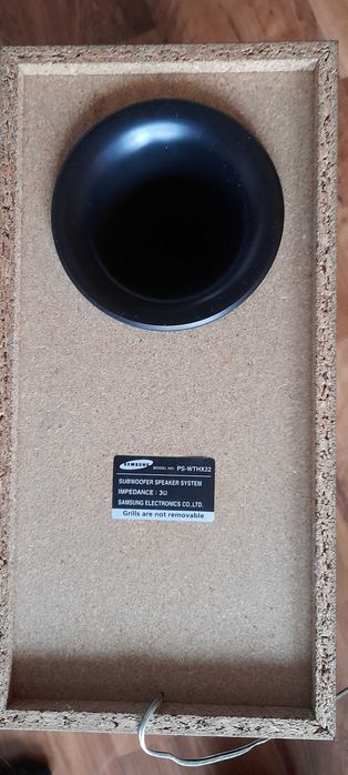 Subwoofer głośnik nisko tonowy Samsung PS-WTHX22.