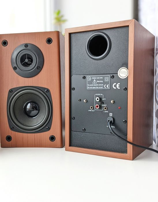 Шикарна Активна акустична система ( колонки )40 ват