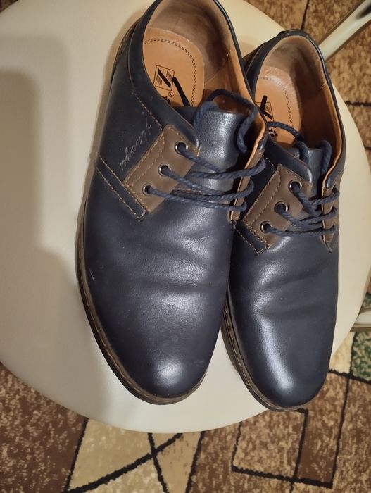 Продам мужские  кожаные туфли