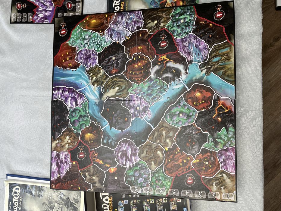 Настільна гра Small World Underground (англійською з перекладом) нова