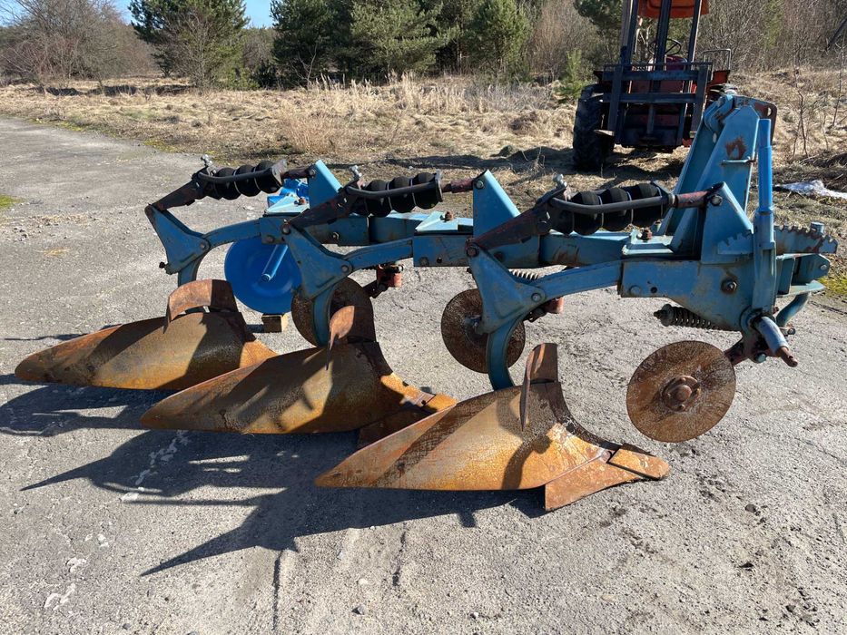 Продам Плуг 3-корпусний Overum 3-25-30-35-40 Rabe Werk Kverneland