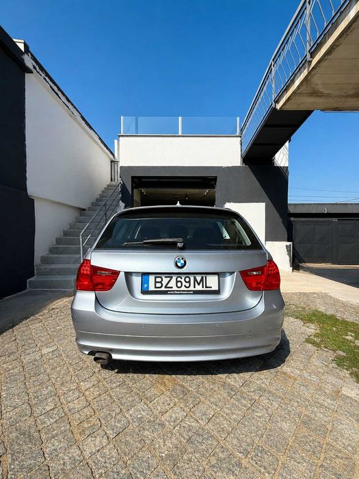 BMW 318d Touring E91 LCI | 2010 | 210.000 km | GPS | Bi-Xénon | PDC