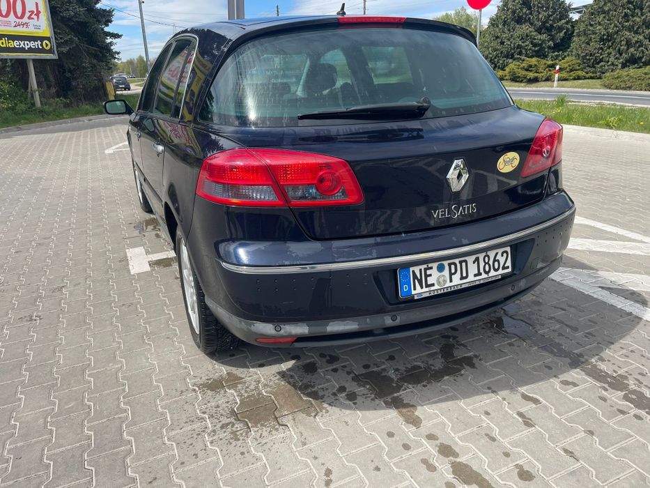 Zderzak tył tylni renault vel satis kolor nv472 stan idealny