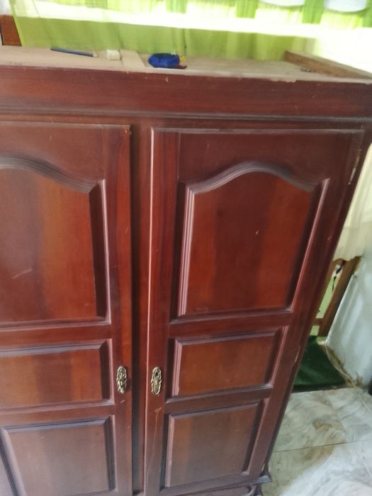 Roupeiro de quatro