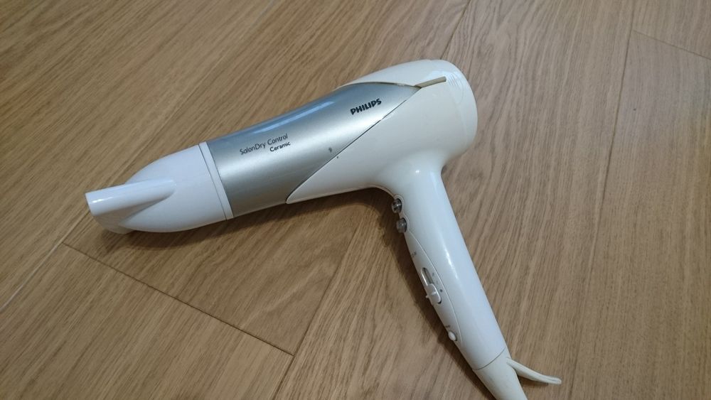 Suszarka Philips Salondry Control 2200w Suszarka Philips SalonDry