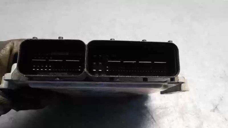CENTRALINA MOTOR UCE KIA CEED 2013 -391102BRBK