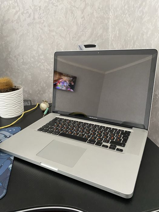 Macbook pro (2011) i7