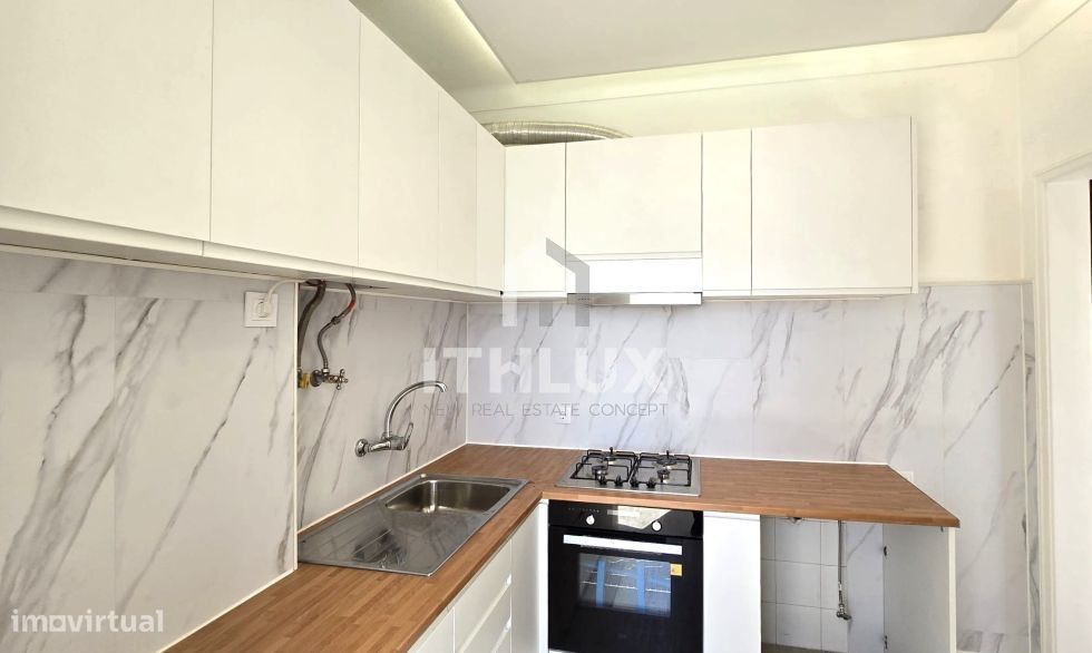 Apartamento T2 com 2 WC -Remodelado com vista rio na Graça