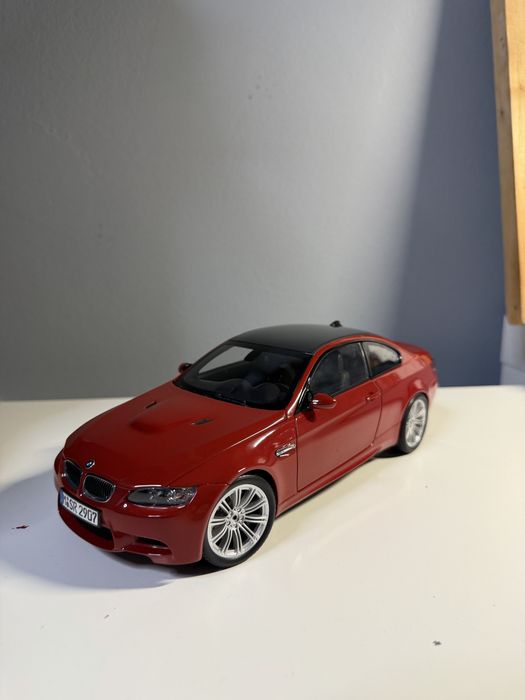 1:18 bmw m3 e92 kyosho