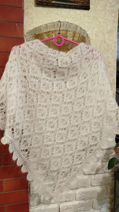 Хустки, косинки,шалі, шарфи з козячої вовни і пуху