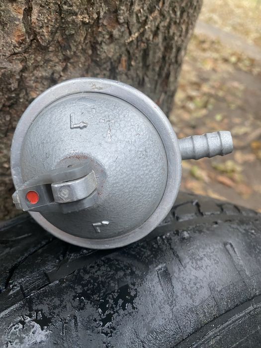 Редуктор-клапан до газового балону