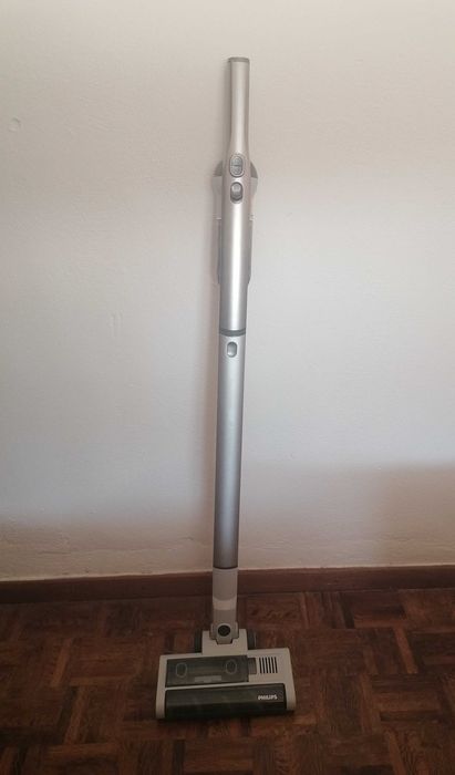 Aspirador vertical philips series 4000