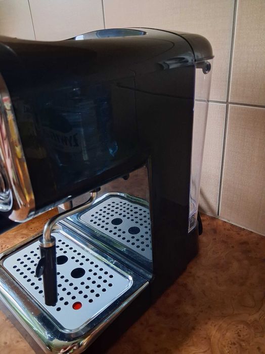 Ekspres ciśnieniowy Yoer breve EM01BK