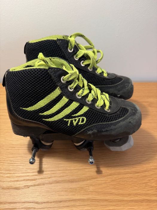 Botas38+Bases Patins 12,5 - Hóquei em Patins TVD