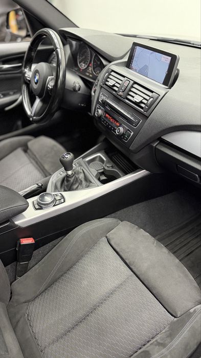 BMW SÉRIE 1 116D PACK M Teto de abrir