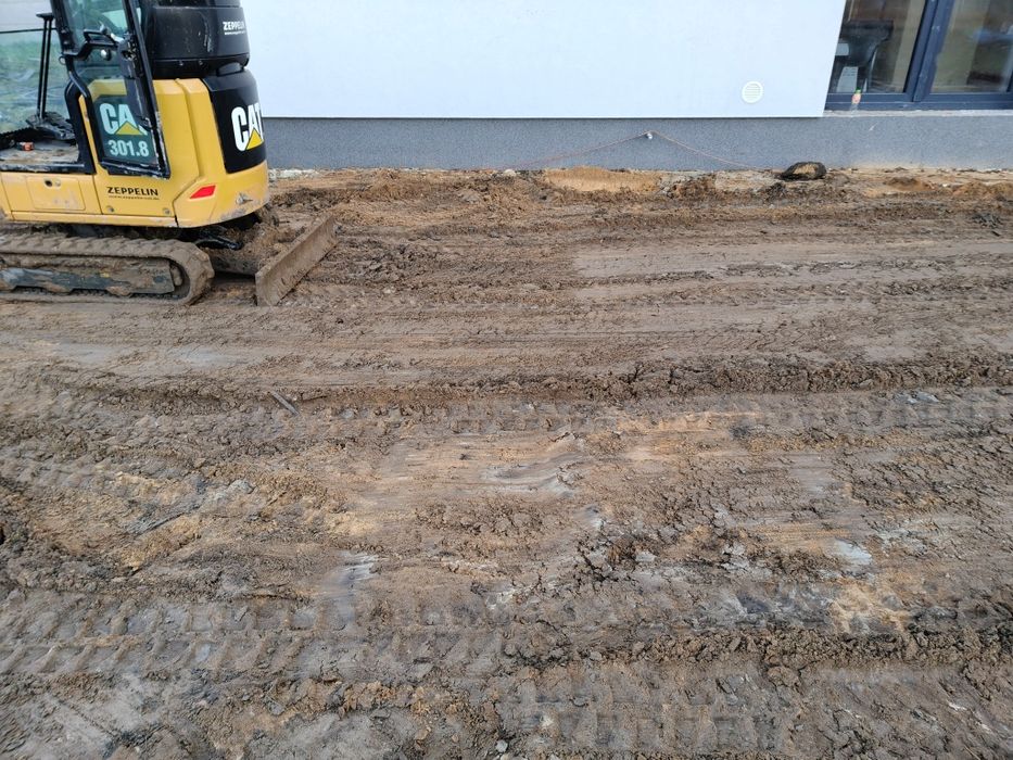 Usługi minikoparką, Studnie głębinowe,