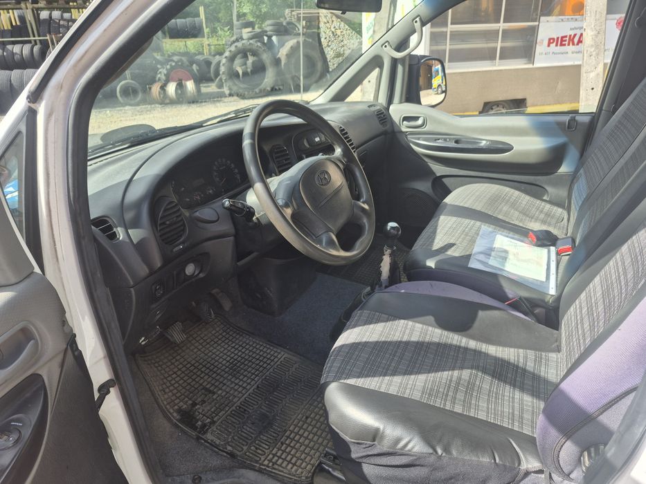 Hyundai   H 1 .z Niemiec.