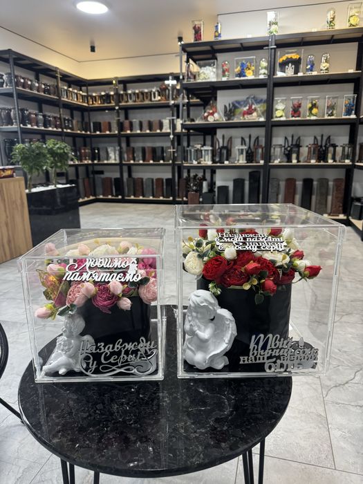 Квіткові композиціі у сляних та пластиковіх боксах!