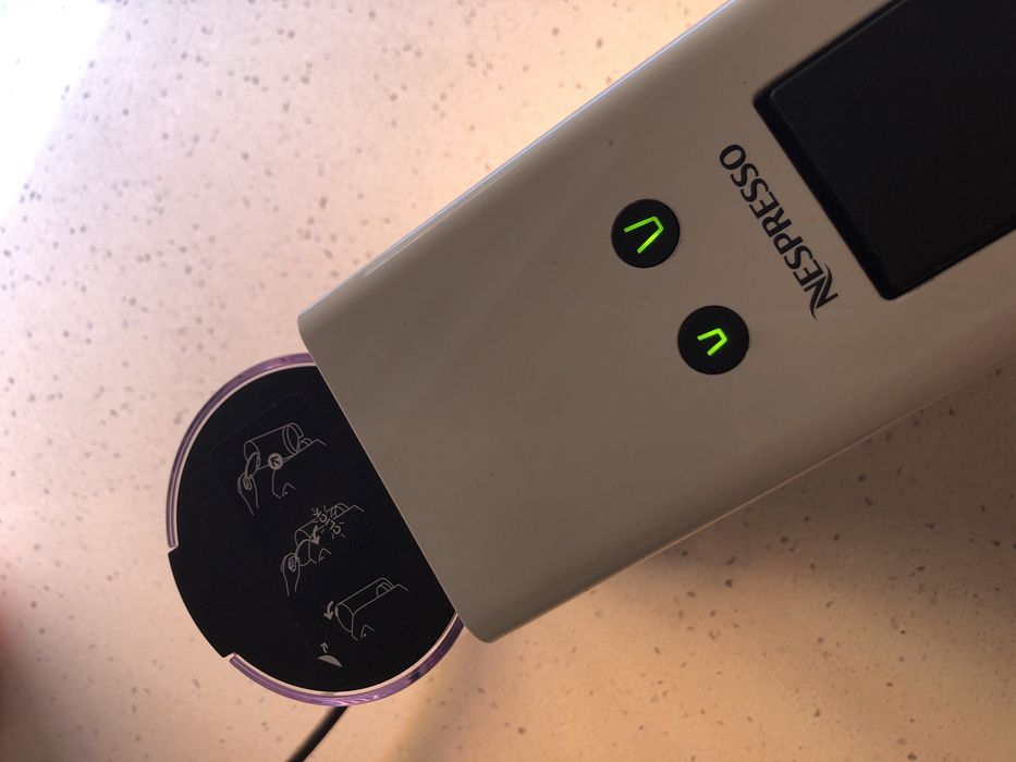 Maquina Café Nespresso Krups Type XN110*