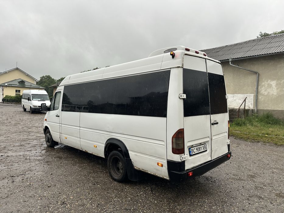 Мерседес Спрінтер/Автобус/412/2.9/Mercedes-Benz Spriner