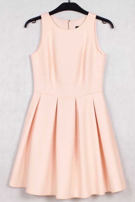 Sukienka rozkloszowana