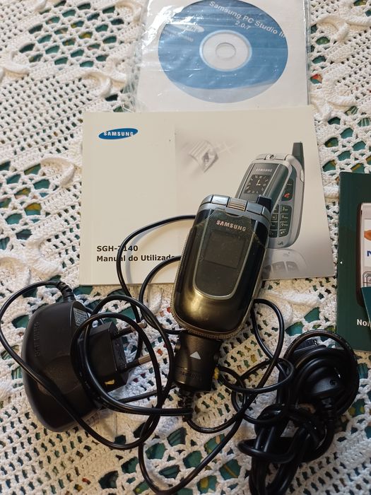 Samsung Z140 + Nokia E65 + Motorola Talkabout