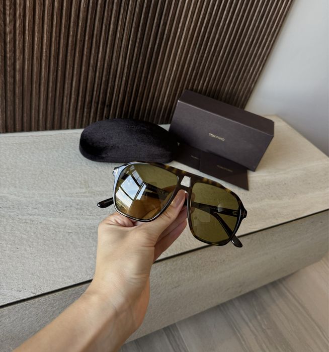Сонцезахисні окуляри TOM FORD GREEN