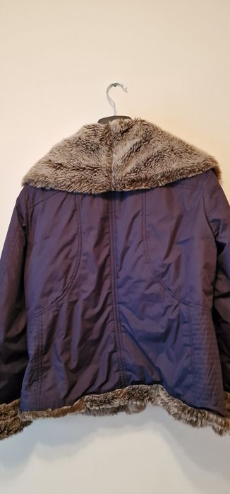 Anorak  azul com pelo sintético