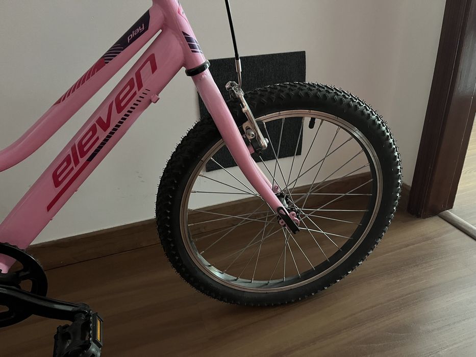 Bicicleta Criança Eleven Play 20” Rosa – Como Nova