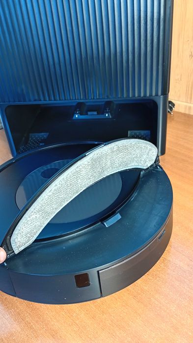 iRobot Roomba Combo J9+ - Robot odkurzacz