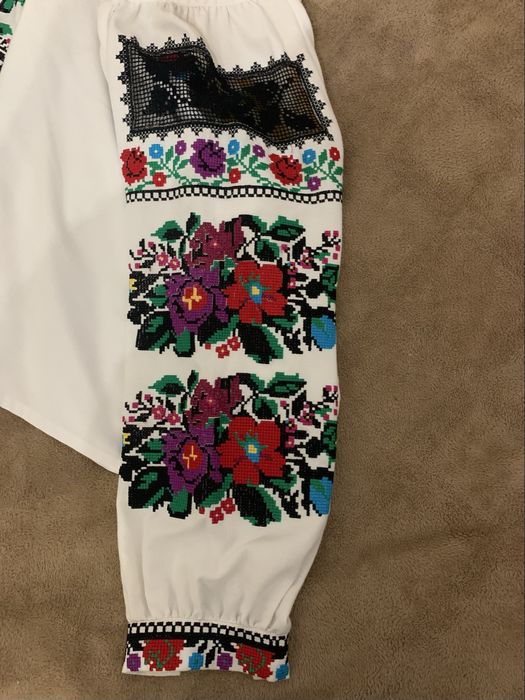 Вишиванка жіноча