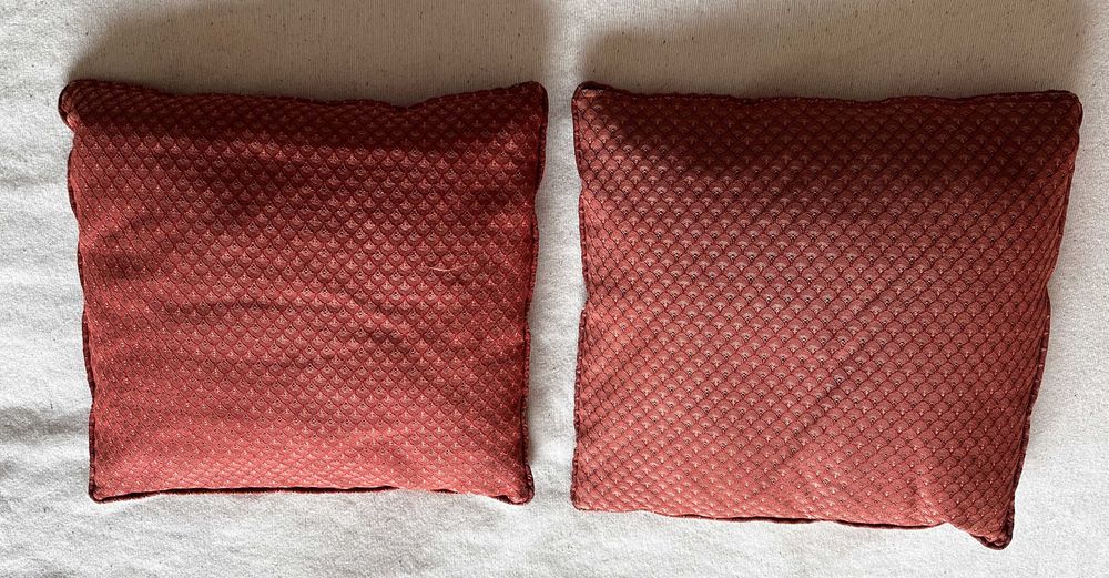 conjunto de almofadas e fronhas64752400771074122