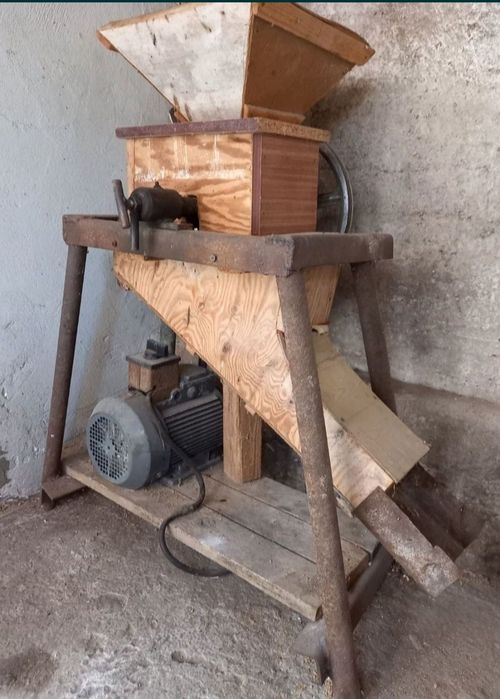 Młynek do zboża do pasz