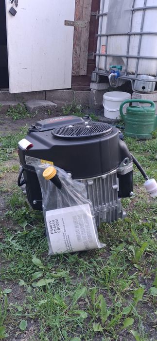 Sprzedam silnik kawasaki FS481V do kosiarki traktorka