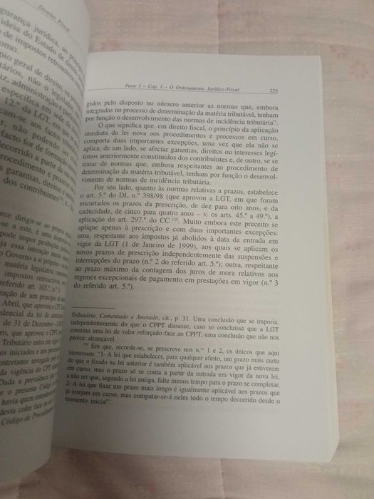 Direito Fiscal, de José Casalta Navais
