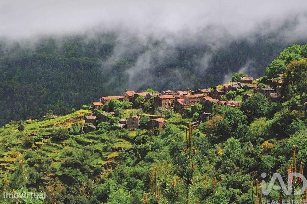 Terreno em Poiares (Santo André) de 1170,00 m2