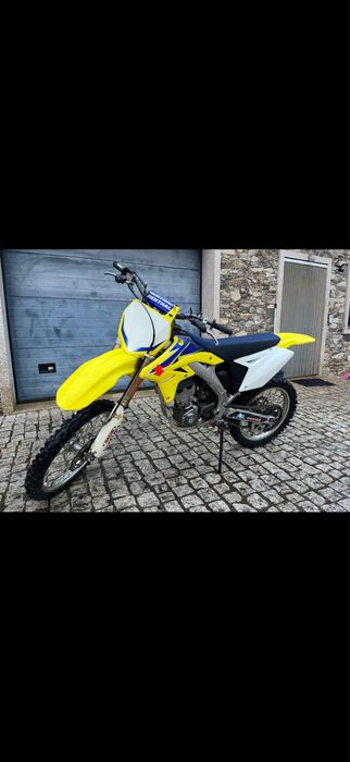 Suzuki rmz 250 matriculada