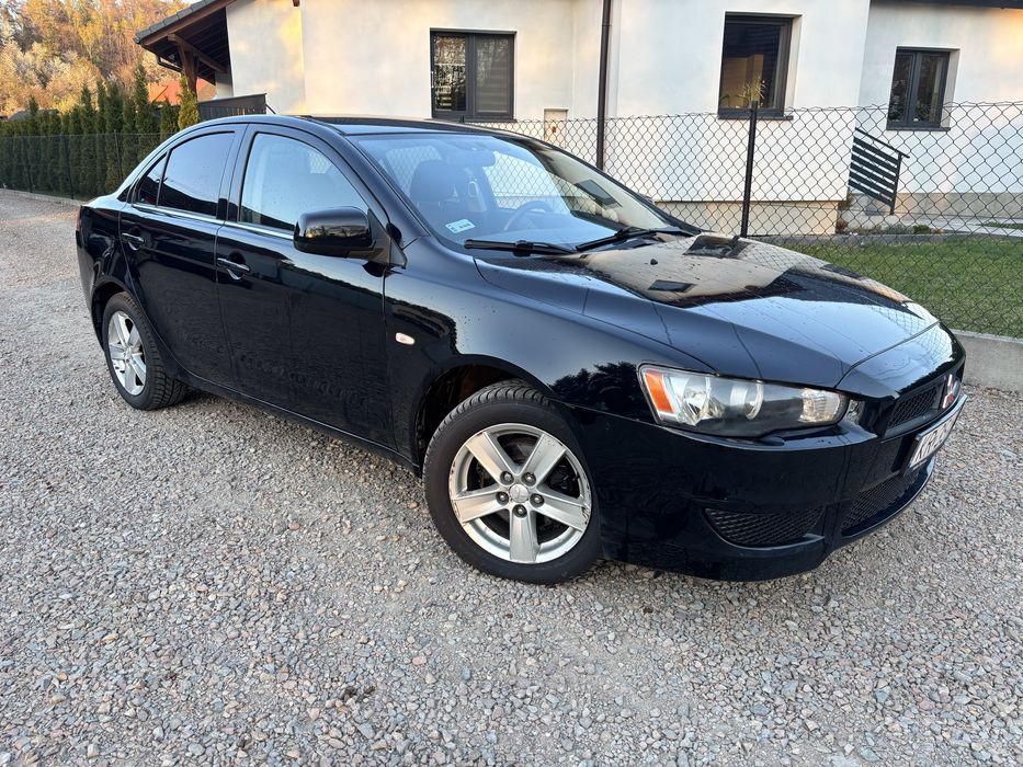 Mitshubishi Lancer * 1.5 benzyna+ GAZ *2009r*