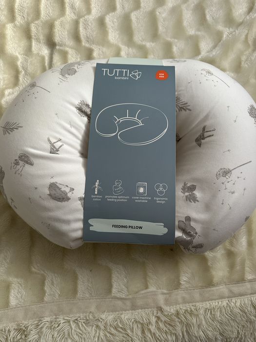 Подушка для годування Tutti bambini