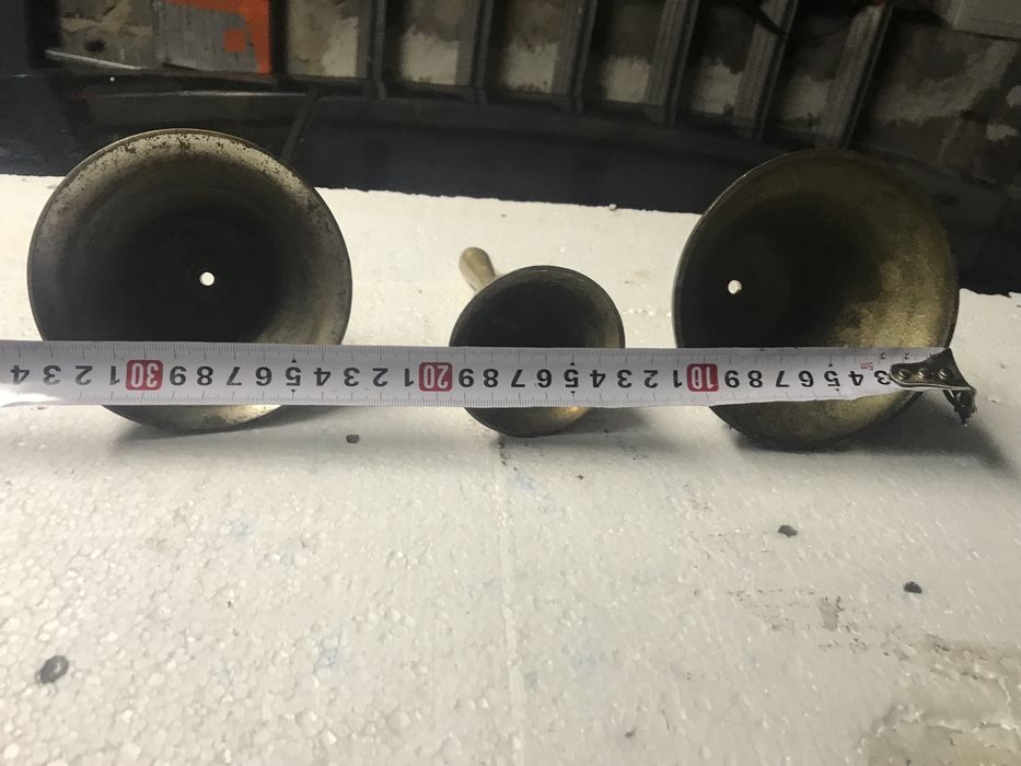 Stare dzwonki mosieżne