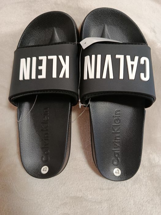Шльопанці Calvin