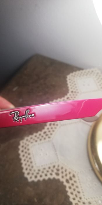 Oculos de sol Ry Ban de criança rosa
