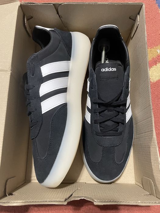 кеди/кросівки/ adidas 44 розмір