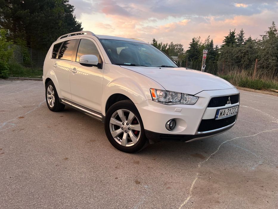 Mitsubishi Outlander Mitsubishi Outlander II 2.0 Diesel Intense 4WD