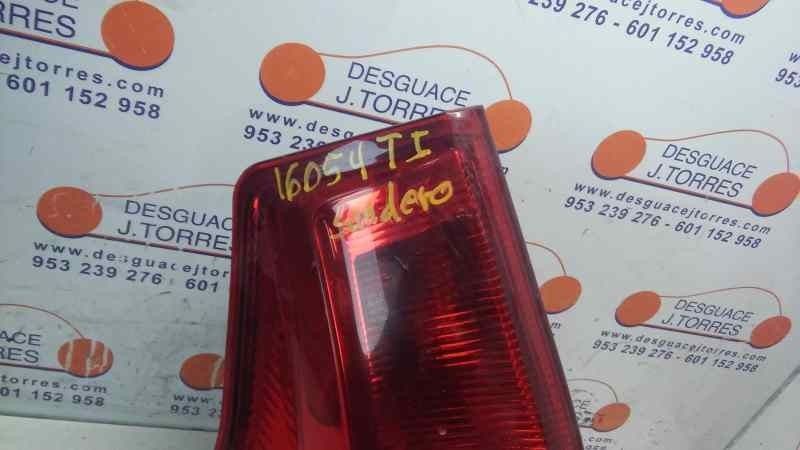 FAROLIM TRASEIRO ESQUERDO DACIA SANDERO 2010